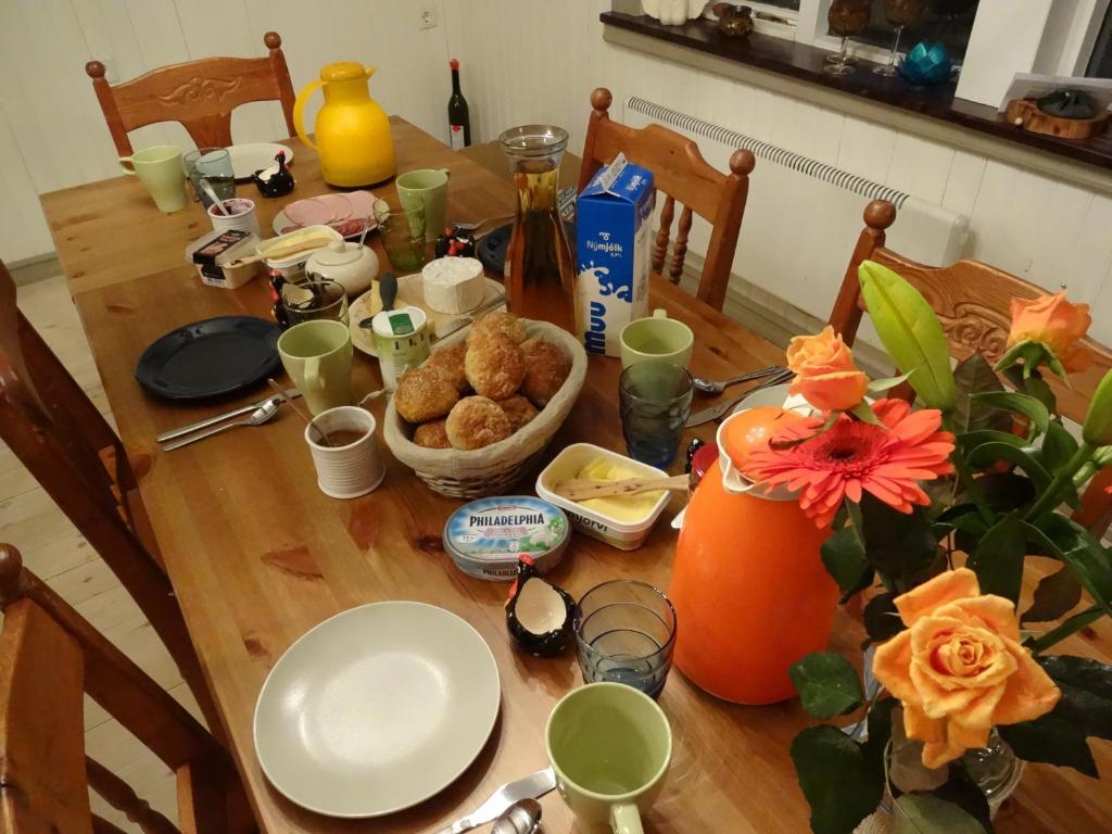 Julia'S Guesthouse B&B Hnaus ภายนอก รูปภาพ